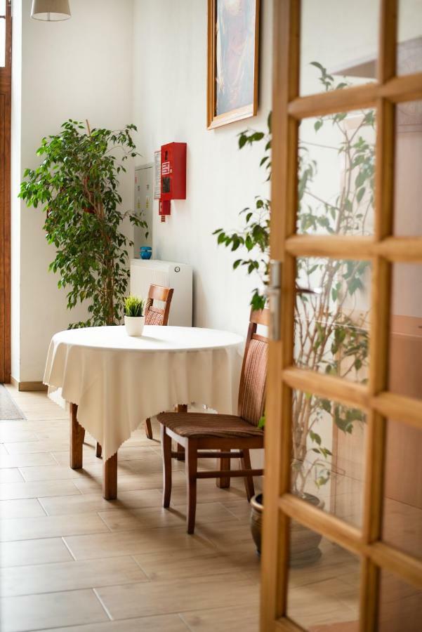 Aparthostel Green Hostel *